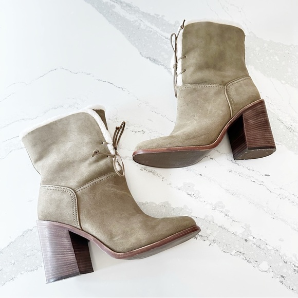 UGG ‘Jerene’ Shearling Lace Up Suede Boots - Picture 10 of 14